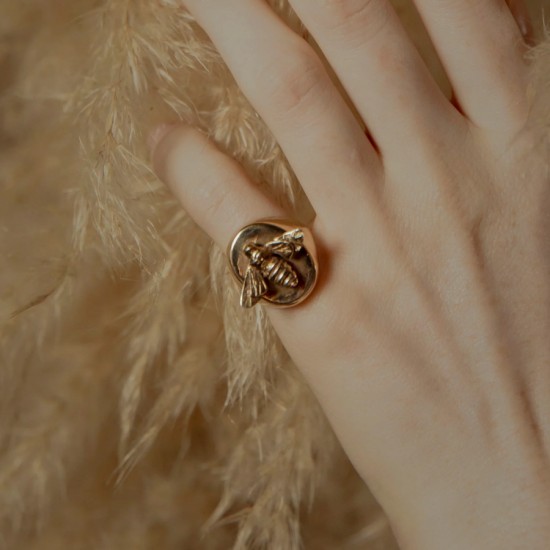 Кольцо Пчела