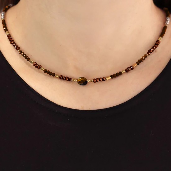 Ожерелье CRYSTAL BEADS AND A NATURAL STONE IN THE MIDDLE