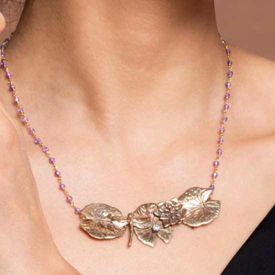 Ожерелье Водяные лилии и стрекоза